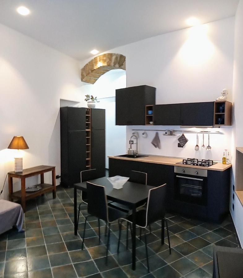 Locazione Breve In Pieno Centro "Blue House" Apartment Палермо Екстериор снимка