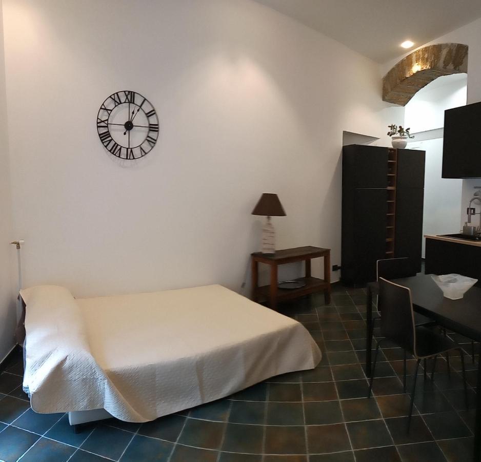 Locazione Breve In Pieno Centro "Blue House" Apartment Палермо Екстериор снимка