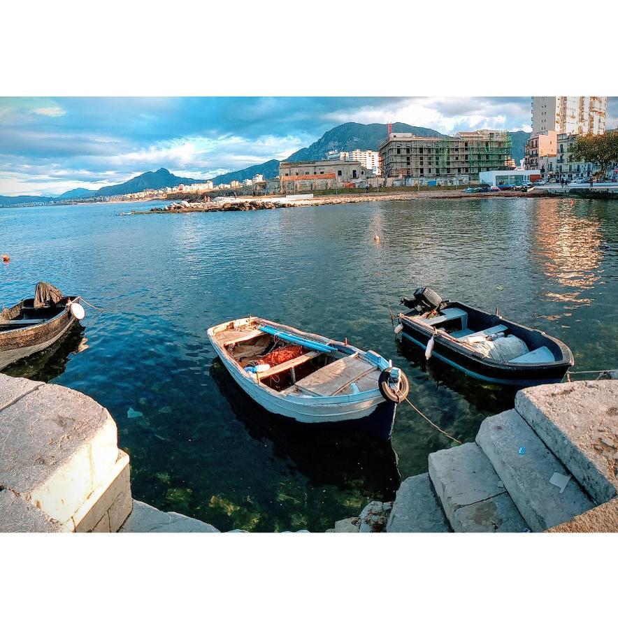 Locazione Breve In Pieno Centro "Blue House" Apartment Палермо Екстериор снимка