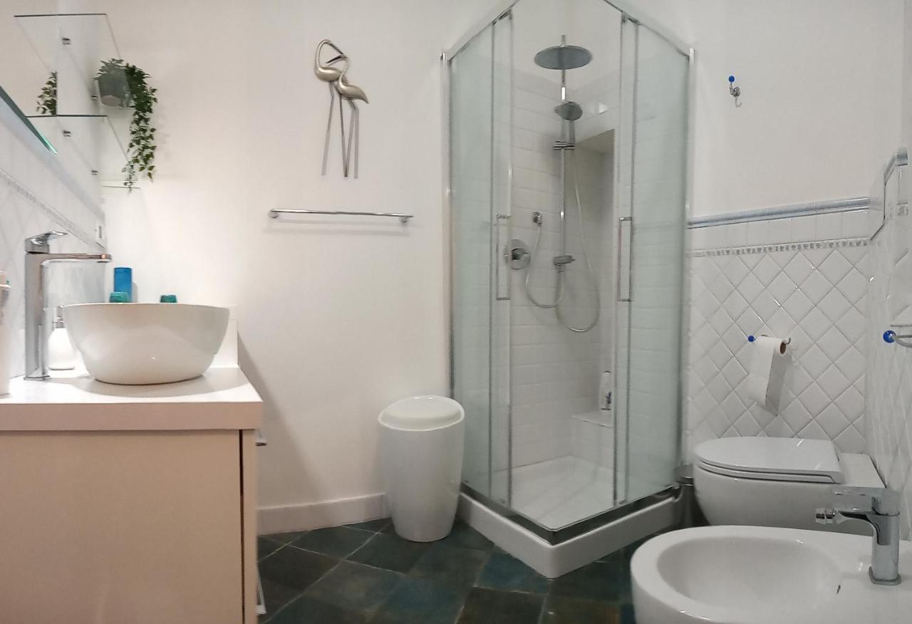 Locazione Breve In Pieno Centro "Blue House" Apartment Палермо Екстериор снимка